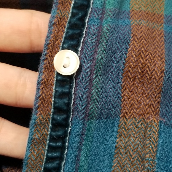 Lucky Brand Plaid Flannel Button Down - Picture 5 of 6